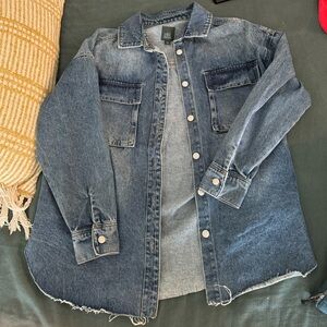 Raw hem denim jacket